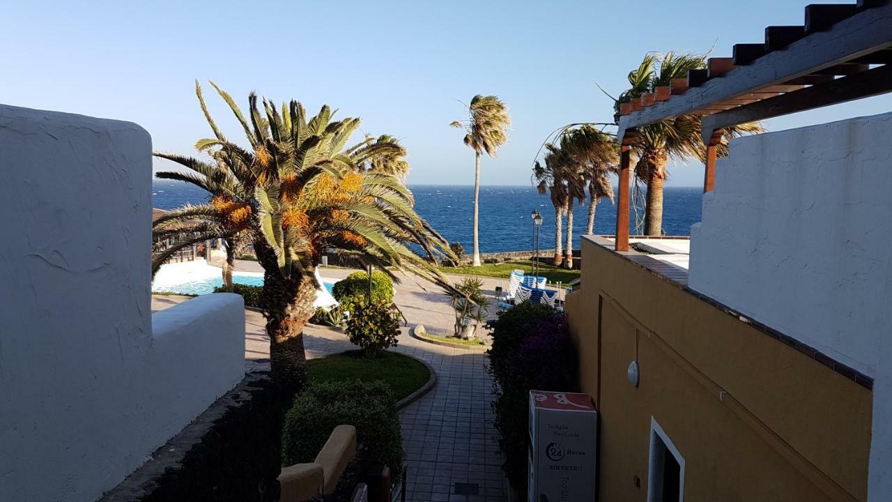 Rocas Del Mar Tenerife Costa Del Silencio Exterior photo